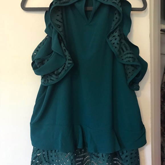 Guest Editor lace top - Picture 2 of 3